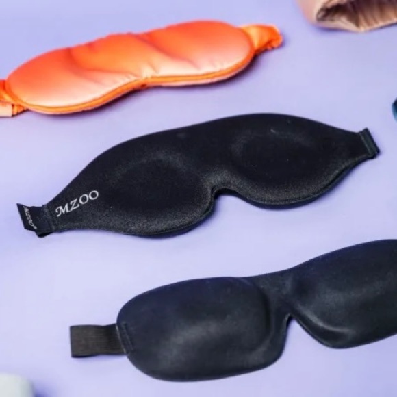 Memory Foam Padded Sleep Eye Mask - Picture 7 of 16